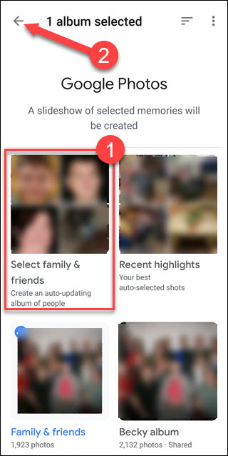 Impostazioni di Google Foto con richiamo intorno all'opzione Seleziona famiglia e amici