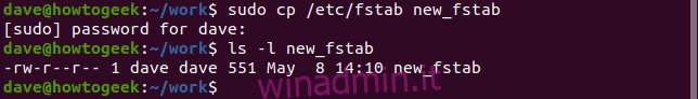 cp / etc / fstab new_fstab in una finestra di terminale