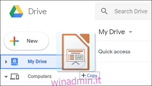Trascina e rilascia il tuo file PowerPoint direttamente in Google Drive.