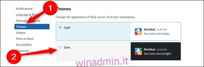 Fare clic su Temi per Slack per desktop quindi su Scuro