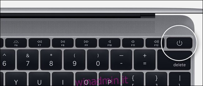 Pulsante di accensione su MacBook Pro senza touch bar