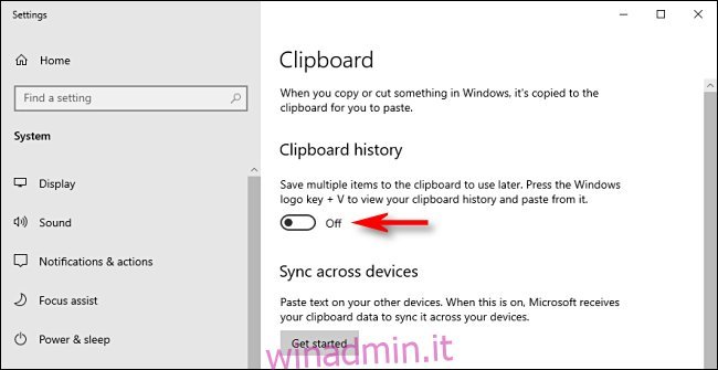 Fare clic sull'interruttore Cronologia appunti nelle Impostazioni di sistema di Windows 10 per disattivarlo