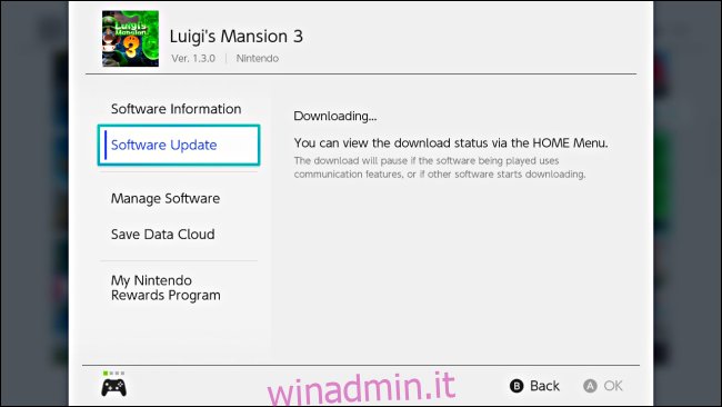 Un messaggio nel gioco Opzioni che mostra l'aggiornamento in download su Nintendo Switch