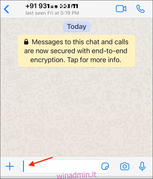 Inserisci il testo e invialo alla chat di WhatsApp