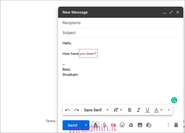 I suggerimenti di Gmail verranno visualizzati in grigio chiaro accanto al testo digitato.