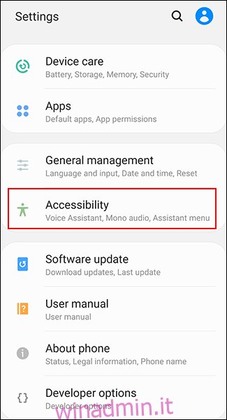 Nel menu delle impostazioni di Android, tocca Accessibilità