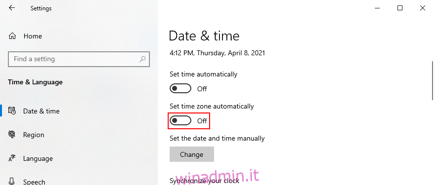 Windows 10 mostra come disabilitare il fuso orario automatico